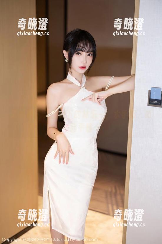 语画界-林乐一 语画界 - 无圣光下的林乐一,水手服,如此平静