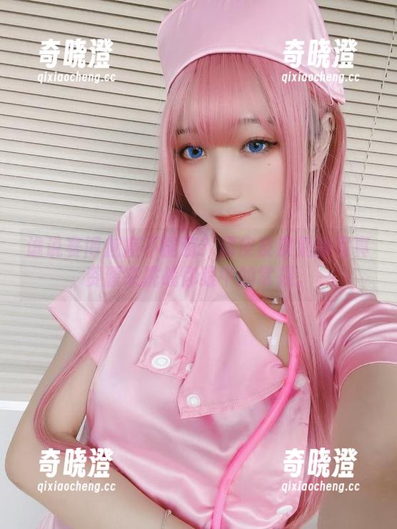 谁说赛博魅魔不能萌？超皮皮皮奶的写真资源来挑战你眼中的常规。