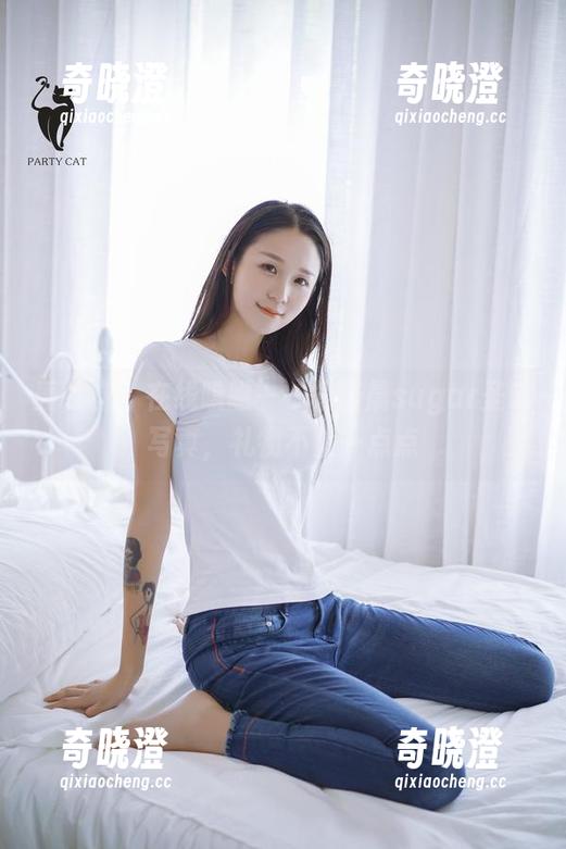 轰趴猫 - 在线瞧瞧——杨晨晨sugar圣诞写真，礼物不止一点点