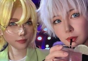 看这个泡泡就是逊啦女王如何用图包征服小宇宙