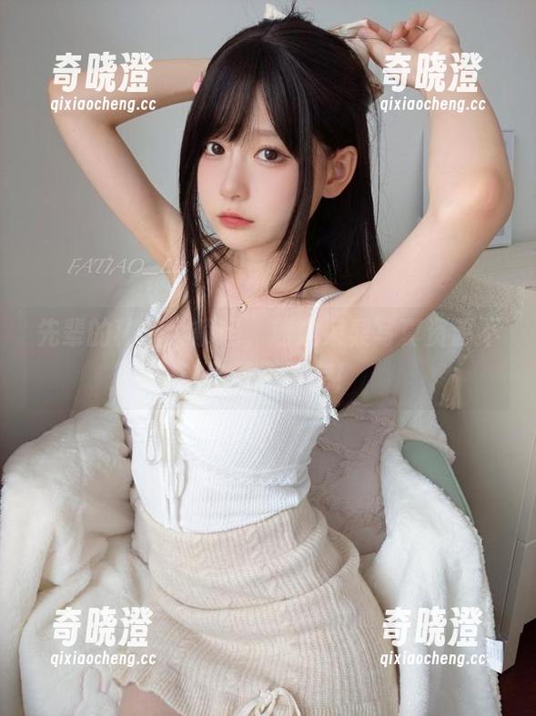 先辈的秘密大解码，迷之呆梨写真资源不讲段子不算完！